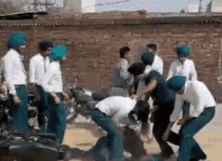 ਮੋਗਾ : ਇੰਸਟਾਗ੍ਰਾਮ ‘ਤੇ ਪਾਈ ਪੋਸਟ ਦੀ ਰੰਜਿਸ਼ ਕਾਰਨ 12ਵੀਂ ਦੇ ਵਿਦਿਆਰਥੀ ਦੀ ਸਾਥੀਆਂ ਨੇ ਕੀਤੀ ਕੁੱਟਮਾਰ