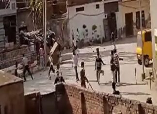 ਲੁਧਿਆਣਾ : ਨਸ਼ਾ ਵੇਚਣ ਦਾ ਵਿਰੋਧ ਕਰਨ ‘ਤੇ ਨੌਜਵਾਨਾਂ ਨੇ ਲੋਕਾਂ ਦੇ ਘਰਾਂ ‘ਤੇ ਮਾਰੇ ਇੱਟਾਂ-ਰੋੜੇ