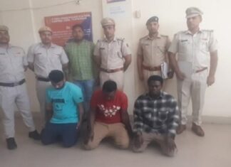 ਮੈਟਰੀਮੋਨੀਅਲ ਸਾਈਟਾਂ ‘ਤੇ ਫਰਜ਼ੀ ਪ੍ਰੋਫਾਈਲ ਬਣਾ ਕੇ ਠੱਗਣ ਵਾਲੇ ਗੈਂਗ ਦਾ ਪਰਦਾਫਾਸ਼, 2 ਨਾਈਜੀਰੀਅਨ ਸਣੇ ਤਿੰਨ ਕਾਬੂ