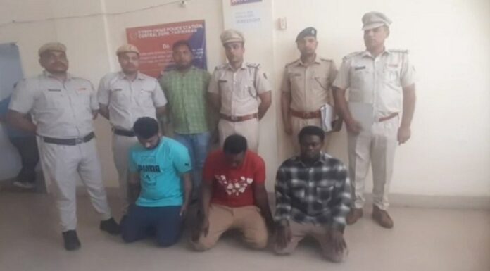 ਮੈਟਰੀਮੋਨੀਅਲ ਸਾਈਟਾਂ ‘ਤੇ ਫਰਜ਼ੀ ਪ੍ਰੋਫਾਈਲ ਬਣਾ ਕੇ ਠੱਗਣ ਵਾਲੇ ਗੈਂਗ ਦਾ ਪਰਦਾਫਾਸ਼, 2 ਨਾਈਜੀਰੀਅਨ ਸਣੇ ਤਿੰਨ ਕਾਬੂ