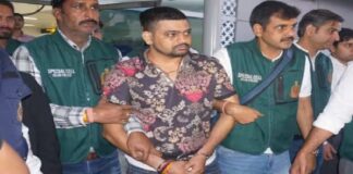 ਗੈਂਗਸਟਰ ਦੀਪਕ ਬਾਕਸਰ ਨੂੰ ਮੈਕਸੀਕੋ ਤੋਂ ਫੜ ਕੇ ਭਾਰਤ ਲਿਆਂਦਾ, 10 ਮਾਮਲਿਆਂ ਸੀ ਲੋੜੀਂਦਾ