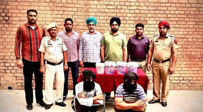 ਪੰਜਾਬ ਪੁਲਿਸ ਨੇ ਅਰਸ਼ ਡੱਲਾ ਗੈਂਗ ਦੇ 2 ਮੈਂਬਰ ਕੀਤੇ ਗ੍ਰਿਫਤਾਰ, ਉੱਤਰਾਖੰਡ ਦੇ ਵਪਾਰੀ ਦੀ ਬਣਾਈ ਸੀ ਕਤਲ ਦੀ ਯੋਜਨਾ