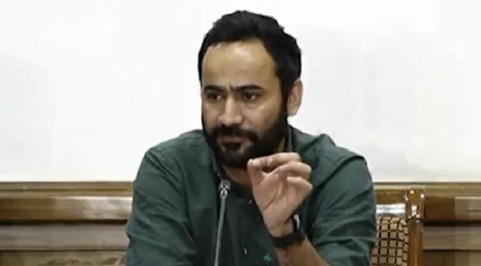 ਪਹਿਲਵਾਨਾਂ ਦੇ ਹੱਕ ‘ਚ ਆਏ ਖੇਡ ਮੰਤਰੀ, ਕਿਹਾ- ਦੇਸ਼ ਸ਼ਰਮਸਾਰ, ਭਾਰਤ ਦਾ ਨਾਂ ਚਮਕਾਉਣ ਵਾਲੇ ਇਨਸਾਫ ਲਈ ਸੜਕਾਂ ‘ਤੇ ਰੁਲ਼ ਰਹੇ