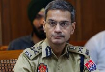 ਦਰਬਾਰ ਸਾਹਿਬ ਪੁੱਜੇ DGP ਗੌਰਵ ਯਾਦਵ ਬੋਲੇ,- ਦੇਸ਼ ਵਿਰੋਧੀ ਤਾਕਤਾਂ ਦੇ ਮਨਸੂਬੇ ਕਾਮਯਾਬ ਨਹੀਂ ਹੋਣ ਦਿਆਂਗੇ
