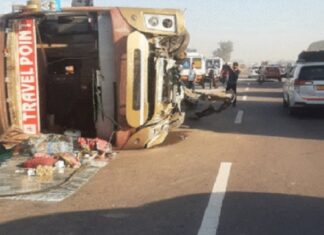 ਹਰਿਆਣਾ : ਟਾਇਰ ਫਟਣ ਕਾਰਨ 40 ਯਾਤਰੀਆਂ ਨਾਲ ਭਰੀ ਬੱਸ ਪਲਟੀ, ਪਿਆ ਚੀਕ-ਚਿਹਾੜਾ