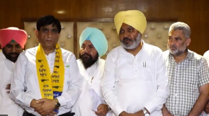 ਬ੍ਰੇਕਿੰਗ : ਬਸਪਾ ਦੇ ਜ਼ਿਲਾ ਪ੍ਰਧਾਨ ਰਸ਼ਪਾਲ ਰਾਜੂ ਆਪ ‘ਚ ਸ਼ਾਮਲ