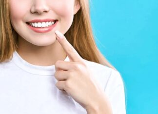 ਜੇਕਰ ਚਾਹੁੰਦੇ ਹੋ ਚਮਕੀਲੇ ਦੰਦ, ਤਾਂ ਕਰੋ ਇਨ੍ਹਾਂ ਫਲ਼ਾਂ ਦਾ ਸੇਵਨ, ਪੀਲੇਪਨ ਤੋਂ ਮਿਲੇਗਾ ਛੁਟਕਾਰਾ