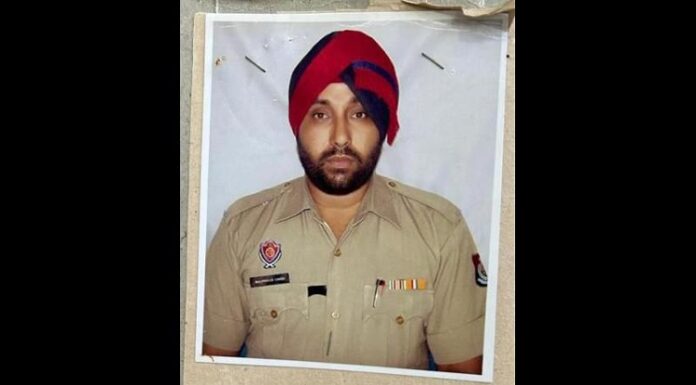 ਵੱਡੀ ਖਬਰ : ਬੇਟੇ ਤੇ ਪਤਨੀ ਦੇ ਕਾਤਲ ASI ਨੇ ਖ਼ੁਦ ਨੂੰ ਵੀ ਮਾਰੀ ਗੋਲੀ, ਹੋਈ ਮੌਤ