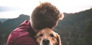 ਕੁੱਤੇ ਨੂੰ ਲੈ ਕੇ ਹੋਇਆ ਝਗੜਾ, ਨੌਜਵਾਨ ਨੇ ਪ੍ਰੇਮਿਕਾ ਦੀ ਮਾਂ ਨੂੰ ਮਾਰ ‘ਤੀ ਗੋਲੀ