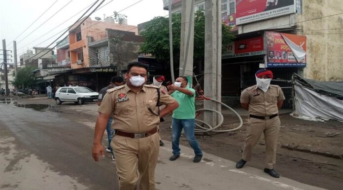 ਲੁਧਿਆਣਾ ‘ਚ ਵੱਡਾ ਹਾਦਸਾ : ਗੈਸ ਲੀਕ ਹੋਣ ਕਾਰਨ 11 ਲੋਕਾਂ ਦੀ ਮੌਤ, NDRF ਟੀਮ ਪੁੱਜੀ, ਇਲਾਕਾ ਸੀਲ