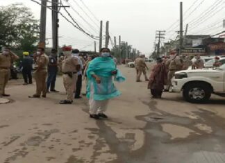 ਲੁਧਿਆਣਾ : ਗੈਸ ਲੀਕ ਹੋਣ ਕਾਰਨ ਗਿਆਸਪੁਰਾ ਦੇ ਲੋਕ ਹੋ ਰਹੇ ਬੇਹੋਸ਼