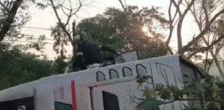 ਲੁਧਿਆਣਾ : ਮਾਤਾ ਵੈਸ਼ਣੋ ਦੇਵੀ ਤੋਂ ਆ ਰਹੀ ਬੱਸ ਡਿਵਾਈਡਰ ‘ਚ ਵੱਜੀ, ਰਾਹਗੀਰ ਕੁਚਲਿਆ, ਕਈ ਸ਼ਰਧਾਲੂ ਹੋਏ ਜ਼ਖਮੀ