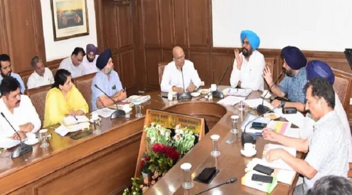 10 ਜੂਨ ਤੱਕ ਸਾਰੀਆਂ ਸਰਕਾਰੀ ਪੰਚਾਇਤੀ ਜ਼ਮੀਨਾਂ ਤੋਂ ਕਬਜ਼ੇ ਛੁਡਵਾਉਣ ਦੇ ਹੁਕਮ