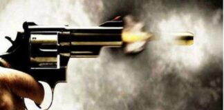 ਮੋਗਾ : ਮੰਦਿਰ ‘ਚ ਦਰਸ਼ਨਾਂ ਲਈ ਲਾਈਨ ‘ਚ ਖੜ੍ਹੇ ਵਿਅਕਤੀ ਨੂੰ ਮਾਰੀ ਗੋਲੀ, ਹੋਇਆ ਜ਼ਖਮੀ