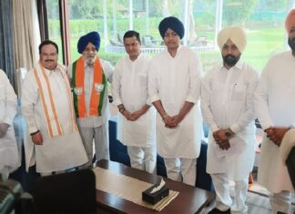 ਪੰਜਾਬ ਦੇ ਸਾਬਕਾ ਸਪੀਕਰ ਚਰਨਜੀਤ ਸਿੰਘ ਅਟਵਾਲ ਭਾਜਪਾ ‘ਚ ਹੋਏ ਸ਼ਾਮਲ