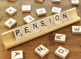 ਗਲਤ ਪੈਨਸ਼ਨ ਬਣੀ ਟੈਂਸ਼ਨ : ਧੋਖੇ ਨਾਲ ਲਈ ਗਈ ਬੁਢਾਪਾ ਪੈਨਸ਼ਨ ਦੀ ਵਸੂਲੀ ਬਣੀ ਗਲ਼ੇ ਦੀ ਹੱਡੀ, ਲੋਕ ਮਾਰ ਰਹੇ ਅਜੀਬੋ-ਗਰੀਬ ਬਹਾਨੇ