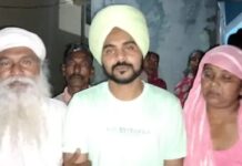 ਰੋਪੜ : ਸਾਊਦੀ ਅਰਬ ਜੇਲ੍ਹ ‘ਚ 2500 ਰੁ. ਪਿੱਛੇ ਕੱਟੀ ਦੋ ਸਾਲ ਸਜ਼ਾ, ਘਰ ਪਰਤਣ ‘ਤੇ ਭੁੱਬਾਂ ਮਾਰ ਰੋਇਆ