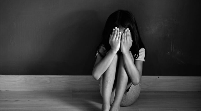 ਫਰੀਦਕੋਟ : 60 ਸਾਲ ਦੇ ਬਜ਼ੁਰਗ ਨੇ ਬੱਚੀ ਨੂੰ ਬਣਾਇਆ ਹਵਸ ਦਾ ਸ਼ਿਕਾਰ, ਗੁਆਂਢੀ ਨੇ ਕੀਤਾ ਕਾਰਾ