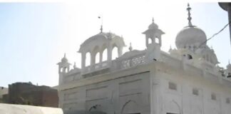 ਫਰੀਦਕੋਟ ‘ਚ ਗੁਰਦੁਆਰਾ ਸਾਹਿਬ ਦੇ ਬਾਹਰ ਗੋਲੀਬਾਰੀ : ਸ੍ਰੀ ਅਖੰਡ ਪਾਠ ਕਰਵਾਉਣ ਨੂੰ ਲੈ ਕੇ 2 ਗੁੱਟਾਂ ‘ਚ ਟਕਰਾਅ