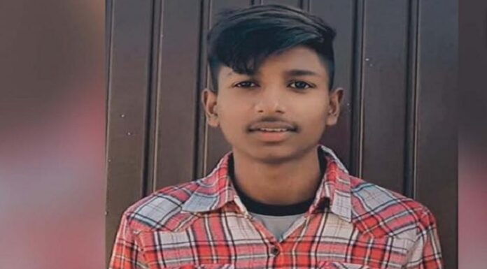 ਤਰਨਤਾਰਨ : ਸੜਕ ਹਾਦਸੇ ‘ਚ 18 ਸਾਲ ਦੇ ਨੌਜਵਾਨ ਦੀ ਦਰਦਨਾਕ ਮੌਤ, ਦੋਸਤ ਦੀ ਹਾਲਤ ਗੰਭੀਰ