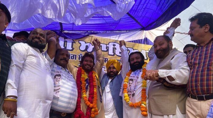 Breaking : ਅਕਾਲੀ ਦਲ ਛੱਡ ‘ਆਪ’ ‘ਚ ਸ਼ਾਮਲ ਹੋਏ ਚੰਦਨ ਗਰੇਵਾਲ