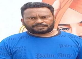 ਮੂਸੇਵਾਲਾ ਦੀ ਸੋਚ ਨੂੰ ਤਸਵੀਰਾਂ ਰਾਹੀਂ ਜ਼ਿੰਦਾ ਰੱਖ ਰਿਹੈ ਇਹ ਬੰਦਾ, ਕਹਿੰਦਾ- ਜਦ ਤੱਕ ਜੀਵਾਂਗਾ, ਸਿੱਧੂ ਦੀਆਂ ਹੀ ਬਣਾਵਾਂਗਾ ਪੇਂਟਿੰਗਜ਼