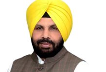 ਬਿਜਲੀ ਮੰਤਰੀ ਨੇ PSPCL ਕਰਮਚਾਰੀਆਂ ਦੀਆਂ ਤਨਖਾਹਾਂ ਦਾ ਮਸਲਾ ਕੀਤਾ ਹੱਲ, ਪੜ੍ਹੋ ਪੂਰੀ ਖਬਰ