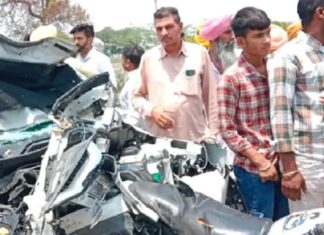 Breaking : ਬਰਨਾਲਾ ‘ਚ ਭਿਆਨਕ ਸੜਕ ਹਾਦਸਾ, ਮੋਟਰਸਾਈਕਲ ਸਵਾਰ 4 ਲੋਕਾਂ ਦੀ ਦਰਦਨਾਕ ਮੌਤ