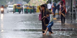 ਬਦਲੇਗਾ ਮੌਸਮ : ਅੱਜ ਬੱਦਲਾਂ ਦਾ ਟੋਲਾ ਪੂਰੇ ਪੰਜਾਬ ਨੂੰ ਲਵੇਗਾ ਆਪਣੀ ਗੋਦ ‘ਚ, ਤਾਪਮਾਨ ‘ਚ ਆਵੇਗੀ ਭਾਰੀ ਗਿਰਾਵਟ