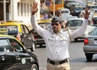 ਬਿਨਾਂ ਹੈਲਮੇਟ ਪਾਏ ਸਹੇਲੀ ਨਾਲ ਘੁੰਮ ਰਿਹਾ ਸੀ ਪਤੀ, ਪਤਨੀ ਤੱਕ ਪਹੁੰਚਿਆ ਚਲਾਨ ਤੇ ਫੋਟੋ, ਹੋ ਗਿਆ ਹੰਗਾਮਾ