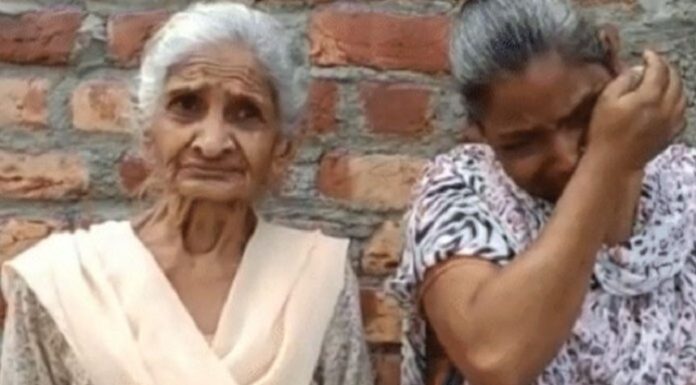 ਜਲੰਧਰ ‘ਚ ਬਜ਼ੁਰਗ ਔਰਤ ਦੇ ਪੈਨਸ਼ਨ ਦੇ ਪੈਸੇ ਤੇ ਇਨਵਰਟਰ ਲੈ ਗਏ ਚੋਰ, ਰੋ-ਰੋ ਸੁਣਾਇਆ ਦੁੱਖੜਾ