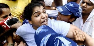 ਨਵੀਂ ਸੰਸਦ ਵੱਲ ਜਾਂਦੇ ਪਹਿਲਵਾਨਾਂ ਦੀ ਪੁਲਿਸ ਨਾਲ ਝੜਪ, ਸਾਕਸ਼ੀ ਮਲਿਕ ਸਣੇ ਕਈ ਰੈਸਲਰ ਹਿਰਾਸਤ ‘ਚ