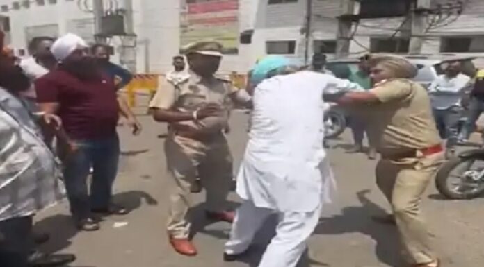 ਅੰਮ੍ਰਿਤਸਰ ‘ਚ ਪੁਲਿਸ ਮੁਲਾਜ਼ਮ ਤੇ ਡਰਾਈਵਰ ‘ਚ ਝੜਪ, ਟ੍ਰੈਫਿਕ ਰੂਲ ਨਾ ਮੰਨਣ ‘ਤੇ ਹੋਇਆ ਹੰਗਾਮਾ