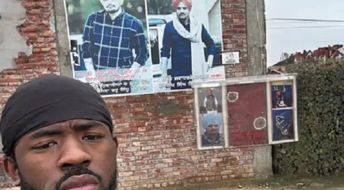 ਜਵਾਹਰਕੇ ‘ਚ ਮੂਸੇਵਾਲਾ ਦਾ ਬੁੱਤ ਲਾਉਣ ‘ਤੇ ਵਿਵਾਦ : ਸਿੱਧੂ ਦੇ ਮਾਪੇ ਬੁੱਤ ਲਾਉਣ ‘ਤੇ ਅੜੇ ਤੇ ਮੰਦਿਰ ਕਮੇਟੀ ਜ਼ਮੀਨ ਦੇਣ ‘ਤੇ