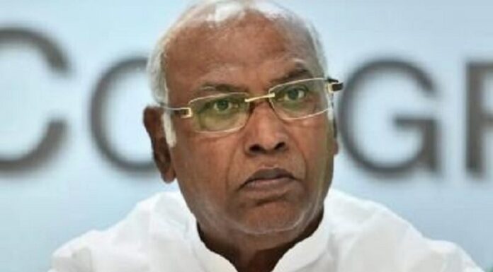 ਮਾਣਹਾਨੀ ਮਾਮਲੇ ‘ਚ ਸੰਗਰੂਰ ਜ਼ਿਲ੍ਹਾ ਅਦਾਲਤ ਨੇ ਕਾਂਗਰਸੀ ਪ੍ਰਧਾਨ ਖੜਗੇ ਨੂੰ ਜਾਰੀ ਕੀਤਾ ਸੰਮਨ