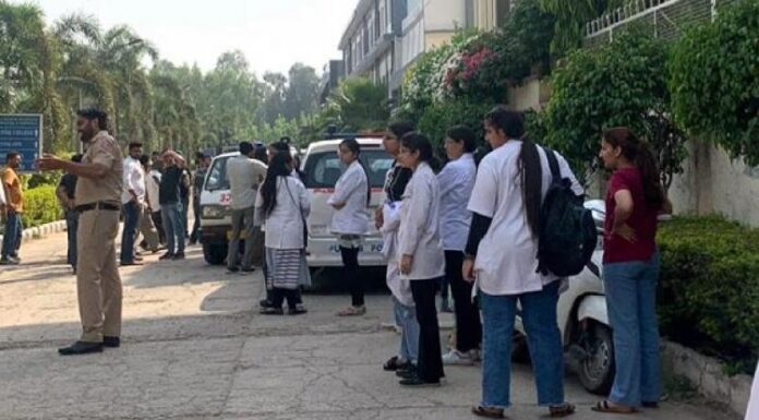 ਮੋਹਾਲੀ ‘ਚ ਪੜ੍ਹਦੀ ਕਾਲਜ ਵਿਦਿਆਰਥਣ ਨੇ ਦਿੱਤੀ ਜਾਨ, ਮੌਤ ਦੇ ਕਾਰਨਾਂ ਦਾ ਨਹੀਂ ਲੱਗਾ ਪਤਾ