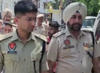 ਸੁਧੀਰ ਸੂਰੀ ਦੇ ਭਰਾ ‘ਤੇ ਕੋਈ ਅੱਤਵਾਦੀ ਹਮਲਾ ਨਹੀਂ ਹੋਇਆ, ਉਲਟਾ ਪੁਲਿਸ ਦੀ ਮੌਜੂਦਗੀ ‘ਚ ਉਸਨੇ ਦੋ ਫਾਇਰ ਜ਼ਰੂਰ ਕੀਤੇ : ADCP ਰਾਣਾ