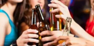 ਸ਼ਰਾਬ ਨਾਲ ਟੱਲੀ ਦੋ ਪੱਕੀਆਂ ਸਹੇਲੀਆਂ ਆਪਸ ‘ਚ ਉਲਝੀਆਂ, ਇਕ ਨੇ ਦੂਜੀ ਦੇ ਢਿੱਡ ‘ਚ ਚਾਕੂ ਮਾਰ-ਮਾਰ ਕੇ ਉਤਾਰਿਆ ਮੌਤ ਦੇ ਘਾਟ