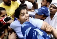 Wrestlers protest : ਸਾਕਸ਼ੀ ਮਲਿਕ ਨੇ ਦਿੱਲੀ ਪੁਲਿਸ ‘ਤੇ ਲਾਏ ਗੰਭੀਰ ਦੋਸ਼, ਕਿਹਾ- ਸਾਡੀ ਸੁਣਵਾਈ ਨਹੀਂ ਹੋ ਰਹੀ