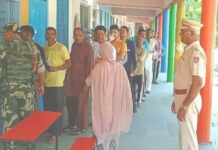 ਜਲੰਧਰ ਜ਼ਿਮਨੀ ਚੋਣ ‘ਚ 52.3 ਫੀਸਦੀ ਹੋਈ ਕੁਲ ਵੋਟਿੰਗ, EVM ‘ਚ ਬੰਦ ਹੋਈ ਉਮੀਦਵਾਰਾਂ ਦੀ ਕਿਸਮਤ
