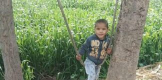 ਅਜਨਾਲਾ : ਕਲਯੁਗੀ ਬੰਦੇ ਨੇ ਪਤਨੀ ਤੇ ਧੀ ਨੂੰ ਦਾਤ ਨਾਲ ਵੱਢਿਆ, ਮਾਸੂਮ ਦੀ ਲਾਸ਼ ਖੇਤਾਂ ‘ਚੋਂ ਮਿਲੀ, ਘਰਵਾਲੀ ਆਖਰੀ ਸਾਹਾਂ ‘ਤੇ