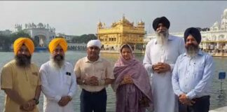 ਹਰਿਮੰਦਰ ਸਾਹਿਬ ਨਤਮਸਤਕ ਹੋਏ Indian Military Chief : ਭਾਰਤੀ ਫੌਜ ਦੀ ਸਿਹਤਯਾਬੀ ਦੀ ਕੀਤੀ ਅਰਦਾਸ