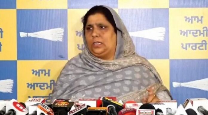 ਵਿਧਾਇਕਾ ਮਾਣੂੰਕੇ ਨੇ ਛੱਡੀ ਕੋਠੀ, ਜਾਂਦੇ-ਜਾਂਦੇ ਕਹਿ ਗਏ – ਖਹਿਰਾ ਸਾਬ੍ਹ, ਆ ਜਿਹੜੀ ਤੁਸੀਂ ਸੜਕ ਦੱਬੀ ਆ, ਉਹ ਵੀ ਹੁਣ ਛੱਡ ਦਿਓ