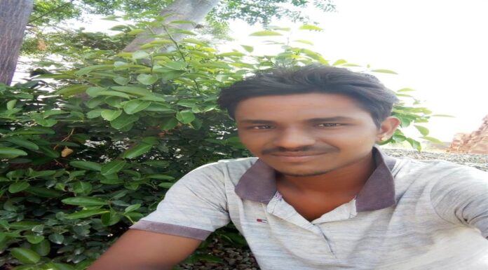 ਬਟਾਲਾ : ਸ਼ਰਾਬ ਦੇ ਨਸ਼ੇ ‘ਚ ਘਰੋਂ ਪਾਰਟੀ ਦਾ ਕਹਿ ਕੇ ਨਿਕਲੇ ਨੌਜਵਾਨ ਦੀ ਦਰੱਖਤ ਨਾਲ ਲਟਕਦੀ ਮਿਲੀ ਲਾਸ਼