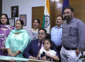 ਜਲੰਧਰ ‘ਚ ਜੰਮੇ, ਜਲੰਧਰ ‘ਚ ਹੀ ਪੜ੍ਹੇ-ਲਿਖੇ ਵਿਸ਼ੇਸ਼ ਸਾਰੰਗਲ ਨੇ ਜਲੰਧਰ ਦੇ ਡਿਪਟੀ ਕਮਿਸ਼ਨਰ ਦਾ ਅਹੁਦਾ ਸੰਭਾਲਿਆ