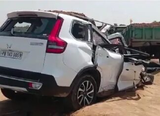 ਅਬੋਹਰ : ਦੋਸਤ ਨੂੰ ਮਿਲ ਕੇ ਆ ਰਹੇ ਸਕਾਰਪੀਓ ਸਵਾਰ ਨੌਜਵਾਨ ਨੂੰ ਡੰਪਰ ਨੇ ਮਾਰੀ ਟੱਕਰ, ਦਰਦਨਾਕ ਮੌਤ