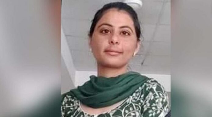 ਫਿਰੋਜ਼ਪੁਰ : ਐਕਟਿਵਾ ਸਵਾਰ ਮਹਿਲਾ ਪ੍ਰੋਫੈਸਰ ਨੂੰ ਟਰੈਕਟਰ ਨੇ ਮਾਰੀ ਭਿਆਨਕ ਟੱਕਰ, ਦਰਦਨਾਕ ਮੌਤ