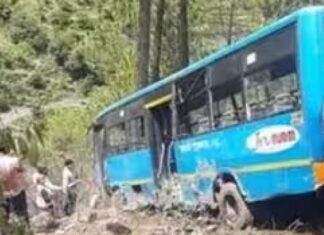 ਹਿਮਾਚਲ ਦੇ ਰੋਹੜੂ ‘ਚ ਬੱਸ ਦੀ ਹੋਈ ਬ੍ਰੇਕ ਫੇਲ, 56 ਸਵਾਰੀਆਂ ਜ਼ਖ਼ਮੀ, 20 ਗੰਭੀਰ