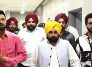 CM ਨੇ ਦੇਖੀ ਕੈਰੀ ਆਨ ਜੱਟਾ-3; ਕਿਹਾ- “ਫਿਲਮ ਦੇ ਅਗਲੇ ਸੰਸਕਰਣ ਦੀ ਸ਼ੂਟਿੰਗ ਲਈ ਨਹੀਂ ਜਾਣਾ ਪਵੇਗਾ ਬਾਹਰ, ਐਥੇ ਹੀ ਕਰਾਂਗੇ ਇੰਤਜ਼ਾਮ