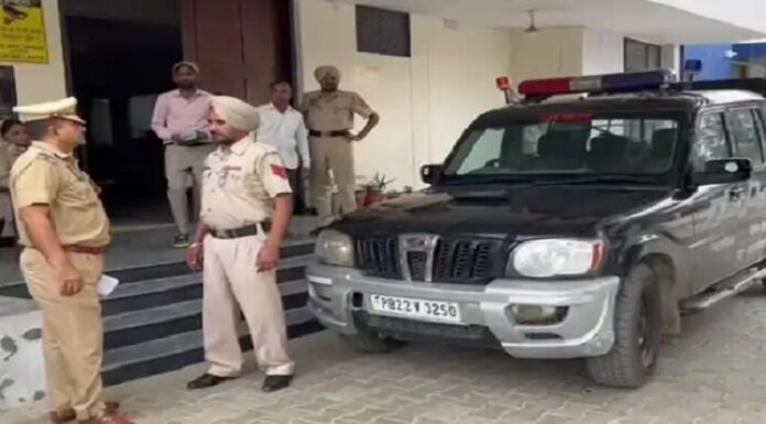 ਫਾਜ਼ਿਲਕਾ : ਛਾਪਾ ਮਾਰਨ ਗਈ ਸਟੇਟ ਆਪ੍ਰੇਸ਼ਨ ਸੈੱਲ ਟੀਮ ‘ਤੇ ਹਮਲਾ, ਹਥਿਆਰ ਖੋਹ ਕੇ ਕੁੱਟੇ ਪੁਲਿਸ ਮੁਲਾਜ਼ਮ